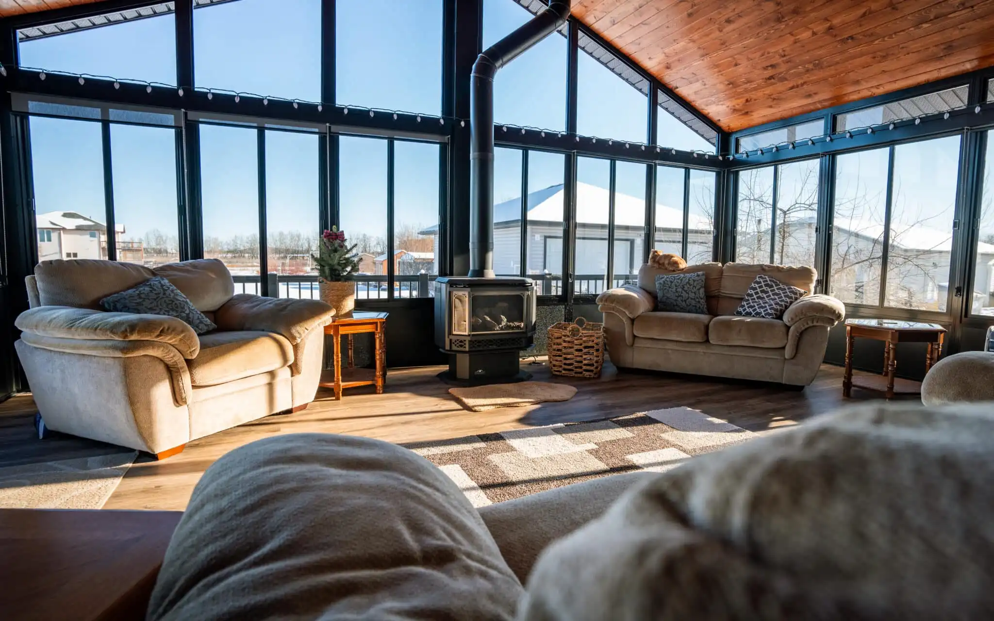 Holmen's Model 300 Sunspace Sunroom HR2 Construction